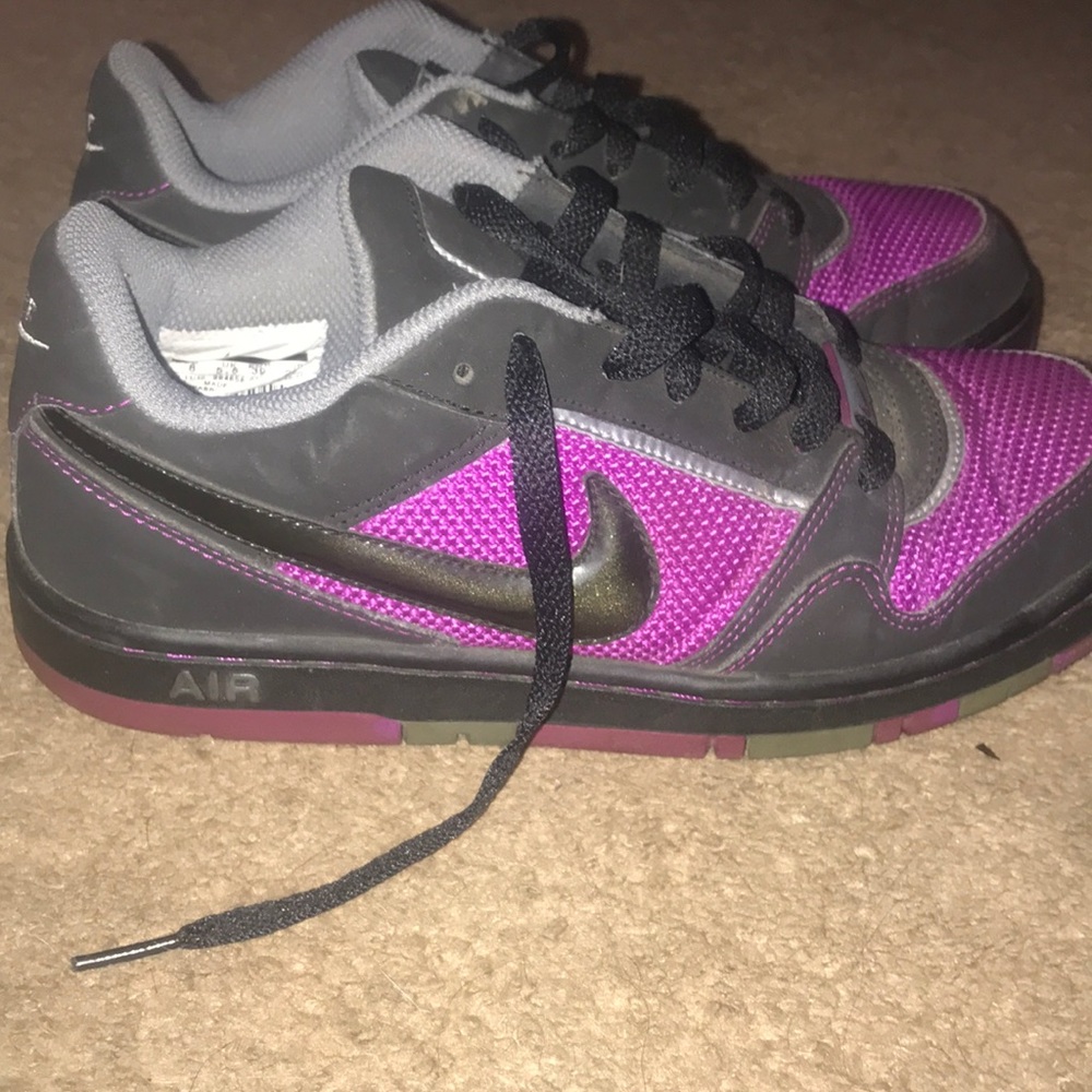 Nike Airs